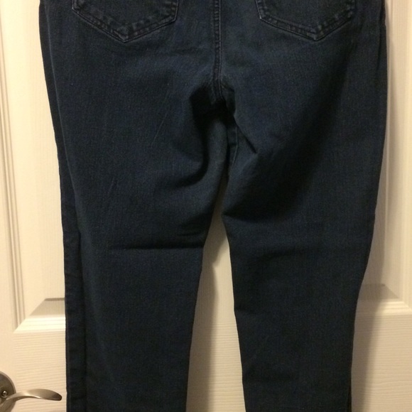 Women’s Blue Jeans Size 8 One 5 One Inseam 28” - Picture 2 of 5